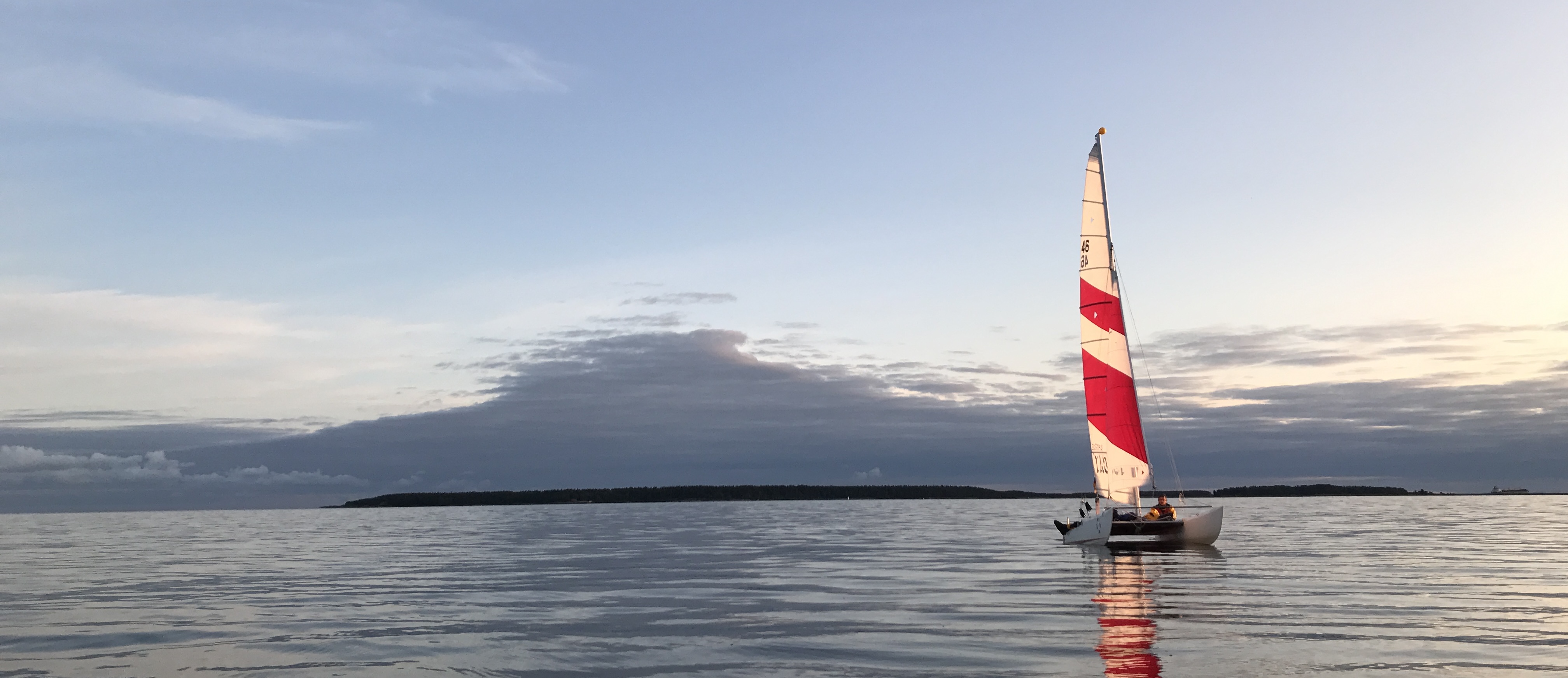 catamaran_tallinn_bay